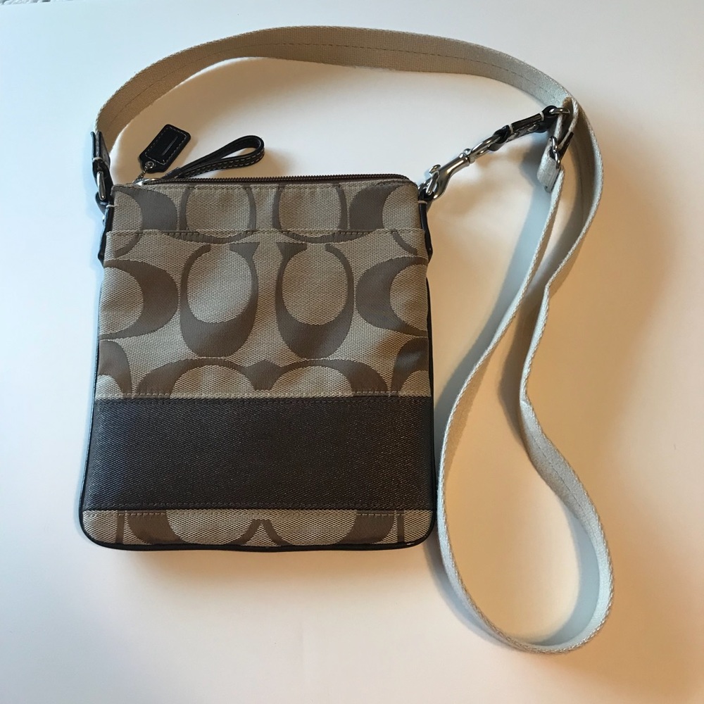 Coach crossbody purse